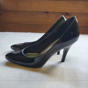 🌿 Black Patent Leather Heels | 6.5